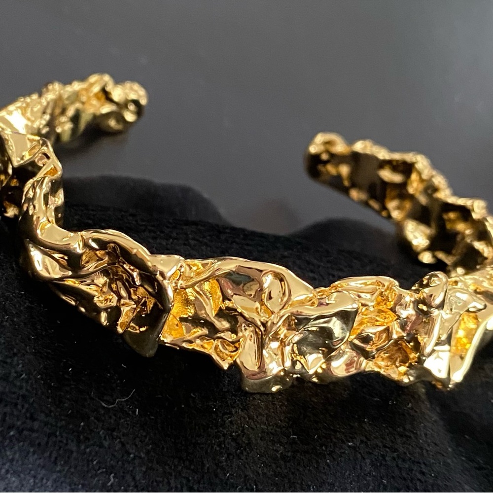 Amber Sceats - the Emery Braclet - cuff, 24K gold plating. Hand made